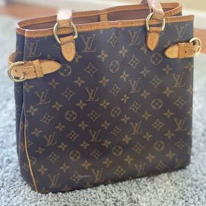 Louis Vuitton Batignolles Vertical Shoulder Bag